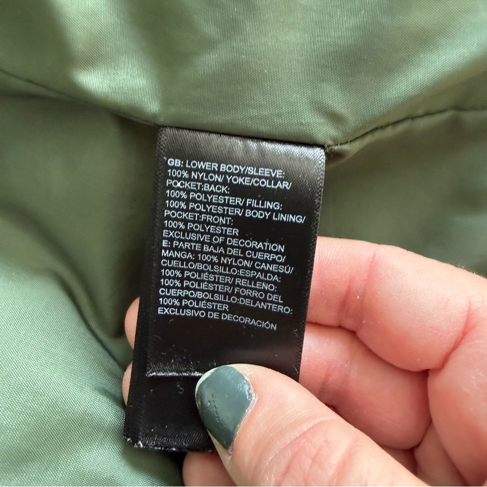 The North Face "Peak Insulated" Olive Green Puffer Cream Sherpa Jacket - Picture 14 of 17